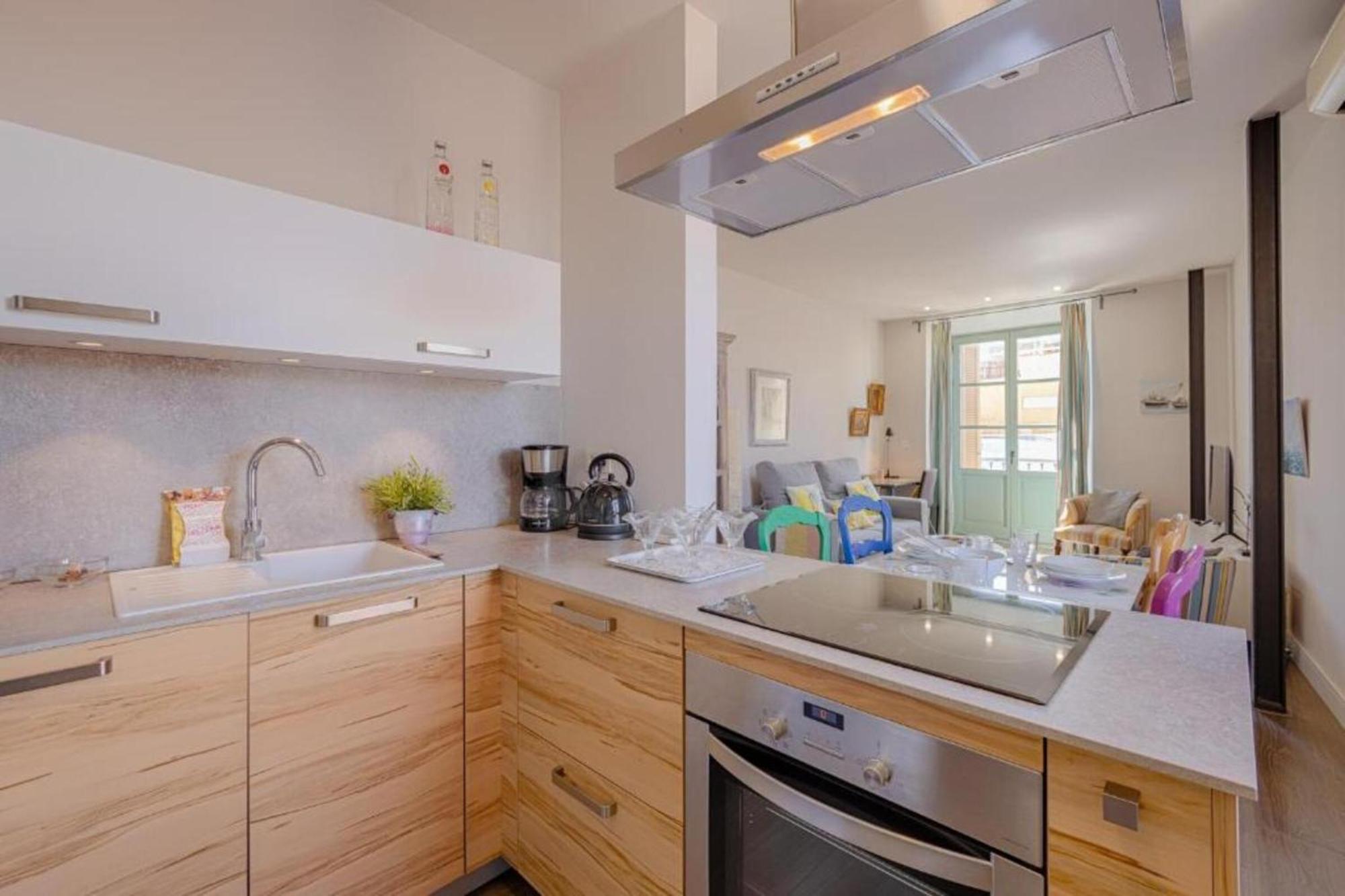 C20 - Adorable Apartment In The Center With Sun Terrace มาลากา ภายนอก รูปภาพ
