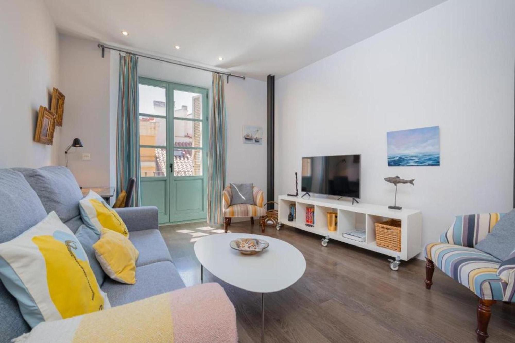 C20 - Adorable Apartment In The Center With Sun Terrace มาลากา ภายนอก รูปภาพ