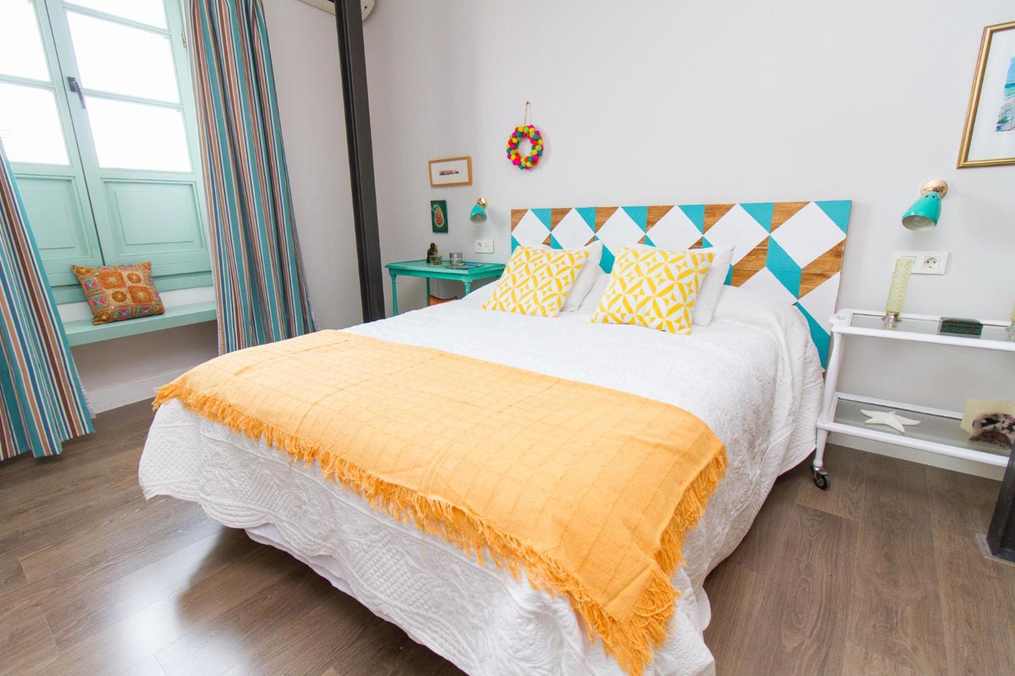 C20 - Adorable Apartment In The Center With Sun Terrace มาลากา ภายนอก รูปภาพ